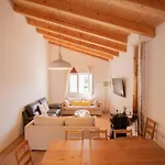 La Casa Del Maestro * Cerezo de Abajo